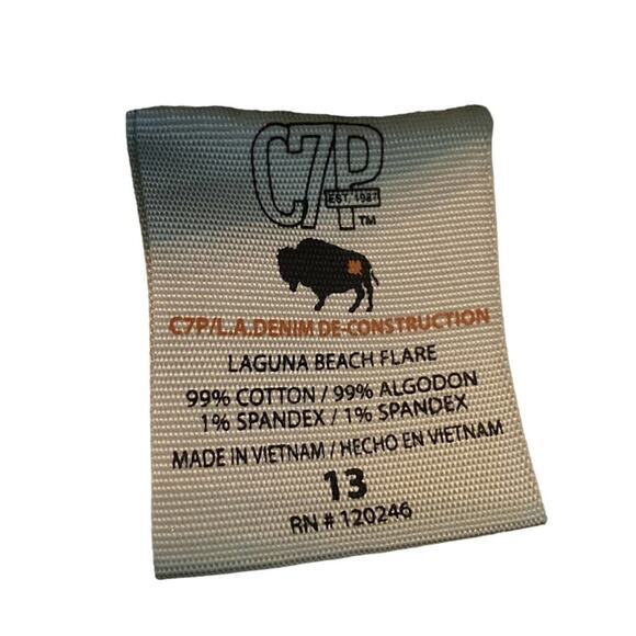 A Chip and Pepper blue jeans Laguna beach Flare - Picture 6 of 6